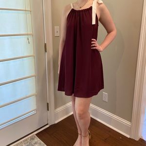 Medium maroon dress